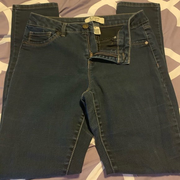 Jeans - Picture 2 of 2